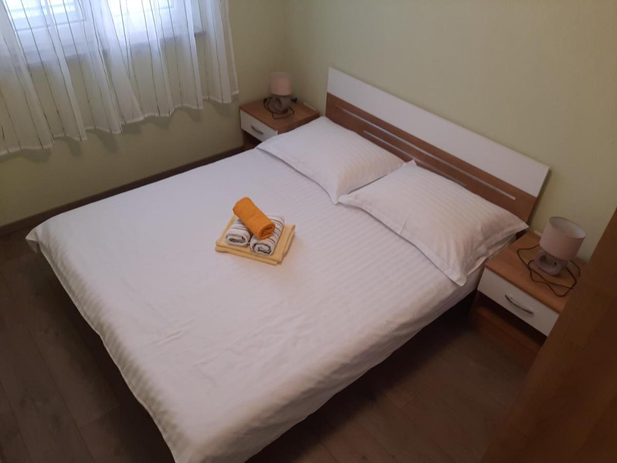 Apartments Pavelic Novi Vinodolski Bagian luar foto